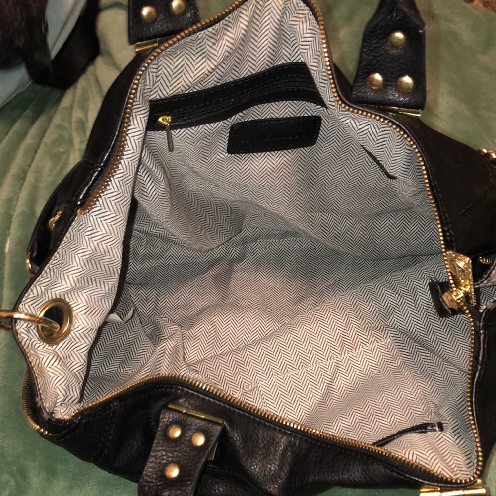 Steve Madden Tote Bag - Picture 3 of 3